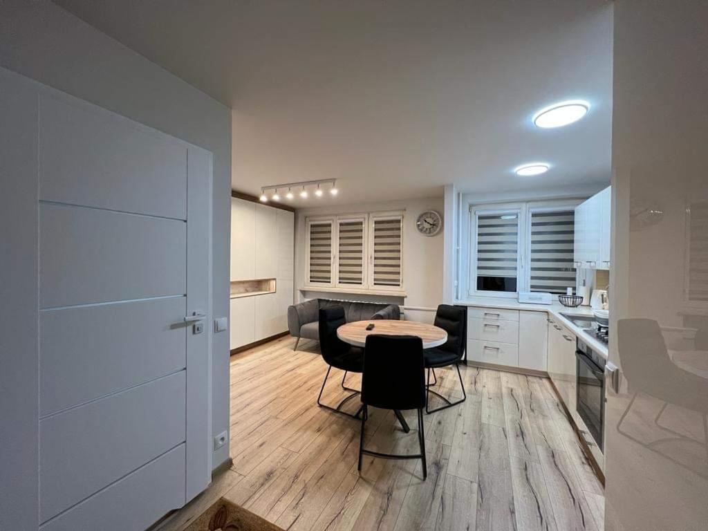 Mw3 Apartament Rzeszów Zewnętrze zdjęcie